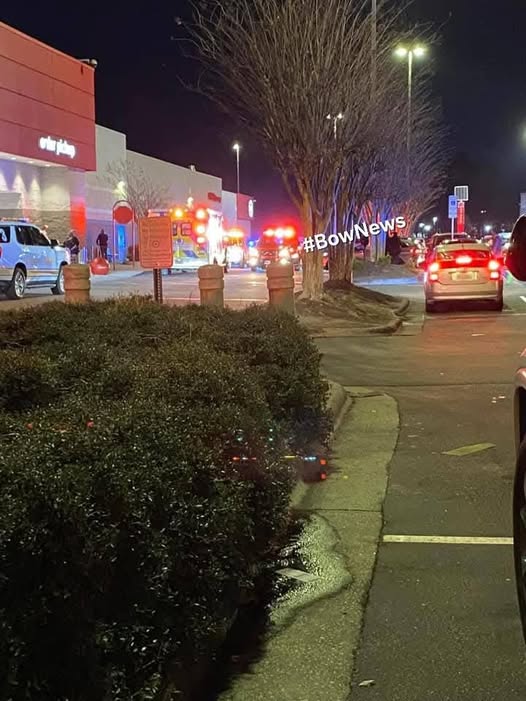 Breaking News: Active Shooter Reported at Fayetteville, NC Target on Christmas Eve